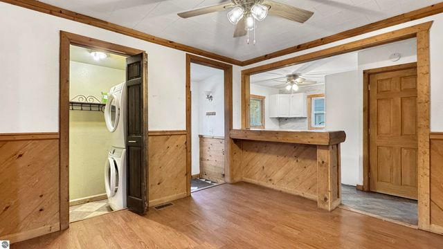 825 Walnut Street, Cadillac, MI 49601