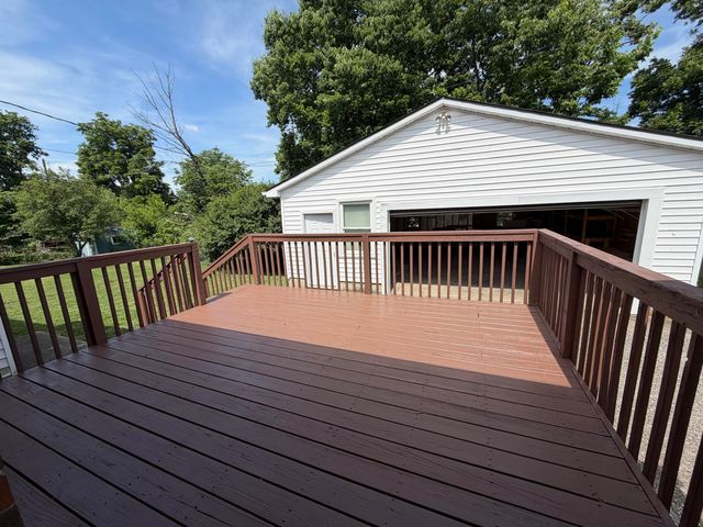 17 Holiday Road, Winchester, KY 40391