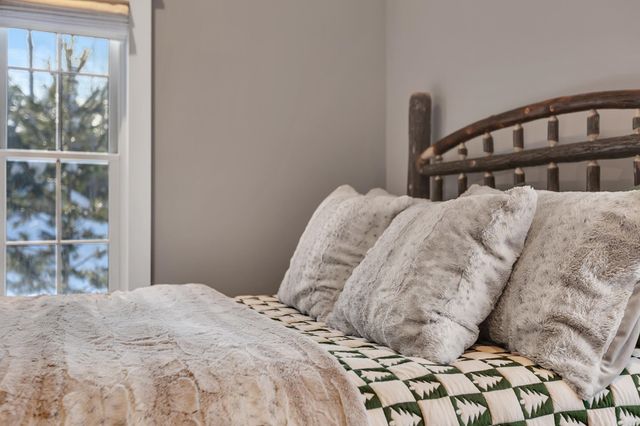 11 Deer Path Lane, Ludlow, VT 05149