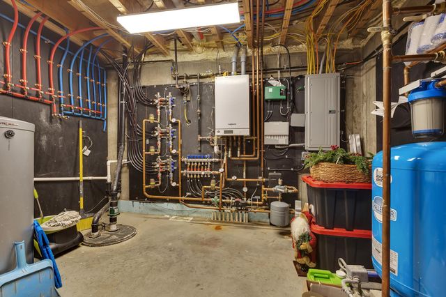 11 Deer Path Lane, Ludlow, VT 05149