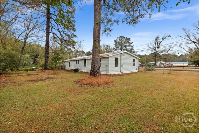 502 E Cregor Street, Bloomingdale, GA 31302