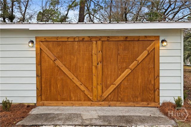 502 E Cregor Street, Bloomingdale, GA 31302