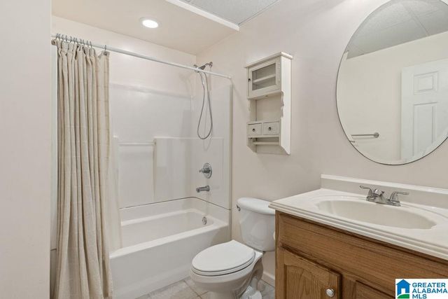 854 SCOUT CREEK COURT, Hoover, AL 35244