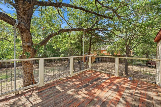 148 Maegan LN, Cedar Creek, TX 78612