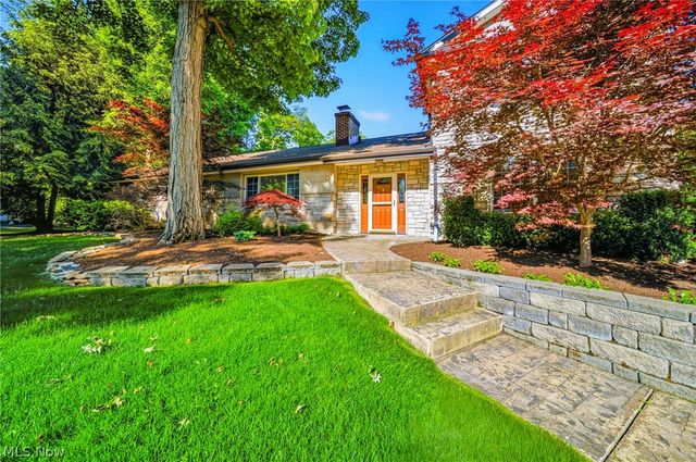 8360 Timberlane Drive, Concord Twp, OH 44077