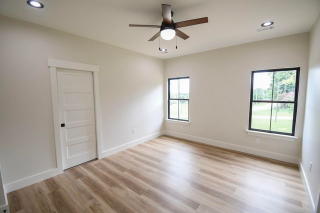 135 Blue Sky Drive, Dayton, TN 37321