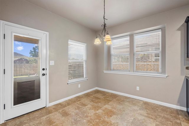 5941 Mantalcino DR, Round Rock, TX 78665