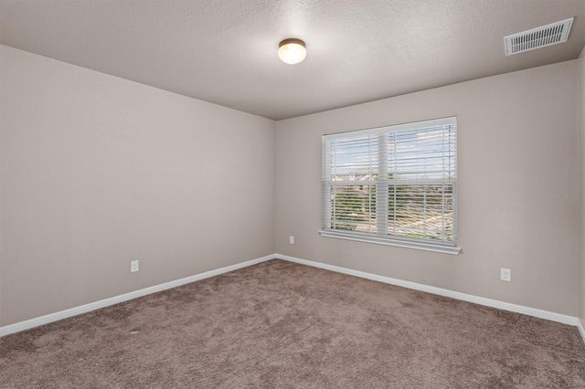 5941 Mantalcino DR, Round Rock, TX 78665