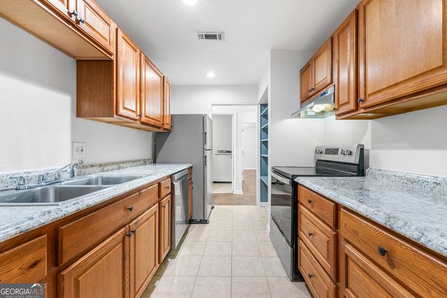 3575 Oakvale Road 301, Decatur, GA 30034