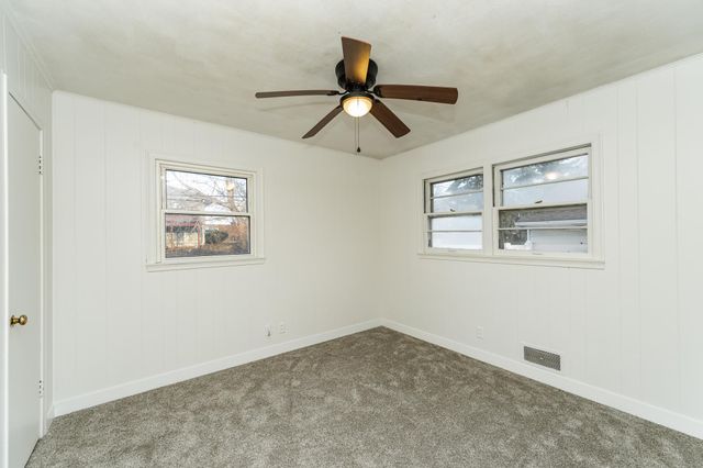 1413 16th Avenue NW, Rochester, MN 55901