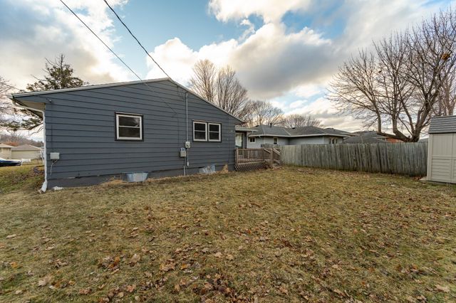 1413 16th Avenue NW, Rochester, MN 55901