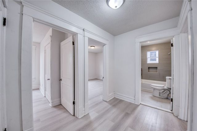 923 Adams St, New Castle, PA 16101