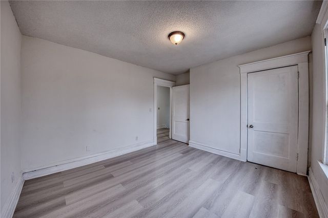 923 Adams St, New Castle, PA 16101