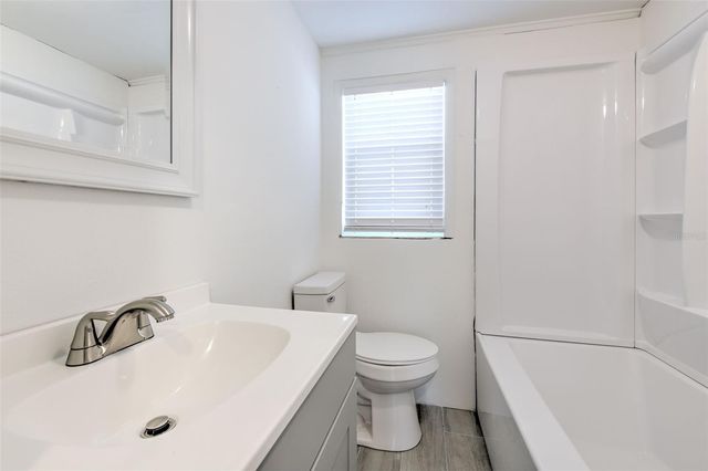 905 W BALL STREET, Plant City, FL 33563