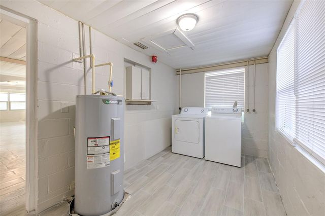 905 W BALL STREET, Plant City, FL 33563