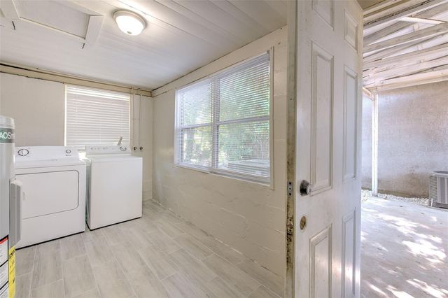 905 W BALL STREET, Plant City, FL 33563