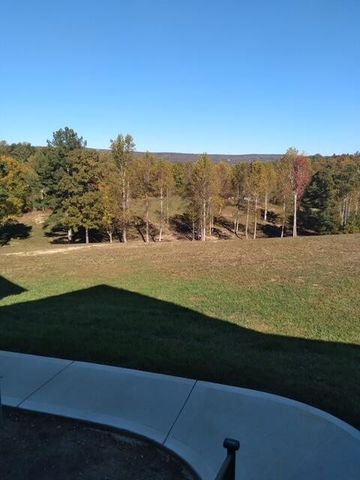 325 Henderson Road, Evensville, TN 37332