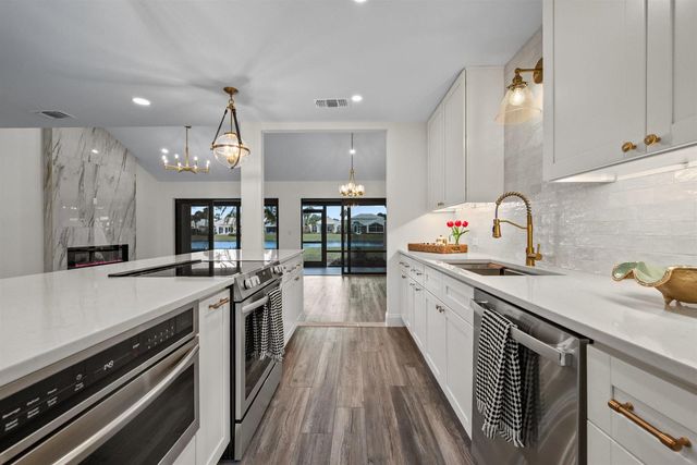 3733 Cape Pointe Circle, Jupiter, FL 33477