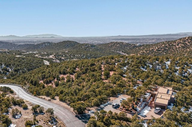 2755 South Point Lot 33, Santa Fe, NM 87501