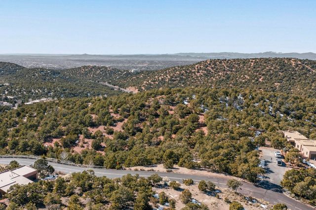 2755 South Point Lot 33, Santa Fe, NM 87501