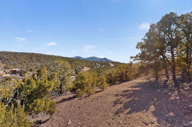 2755 South Point Lot 33, Santa Fe, NM 87501