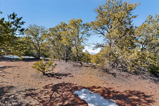 2755 South Point Lot 33, Santa Fe, NM 87501