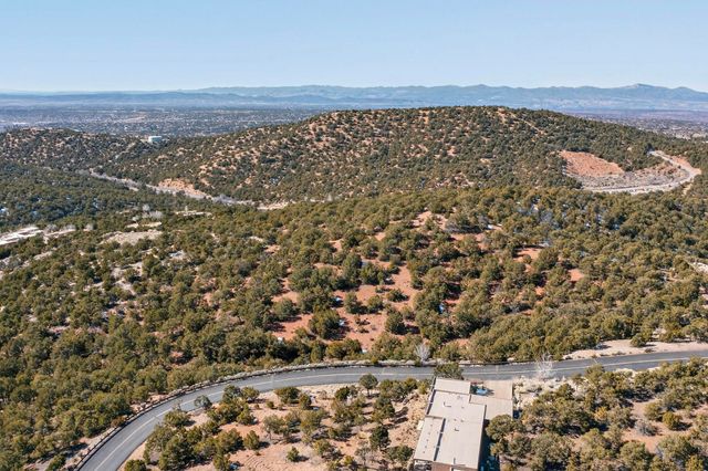 2755 South Point Lot 33, Santa Fe, NM 87501