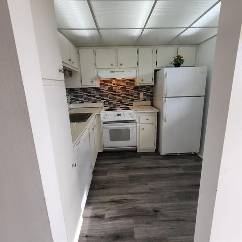 9430 Poinciana Place 305, Davie, FL 33324