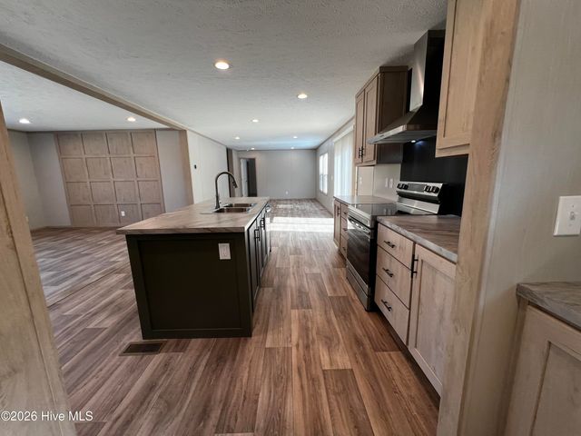 8861 Millers Path NE, Leland, NC 28451