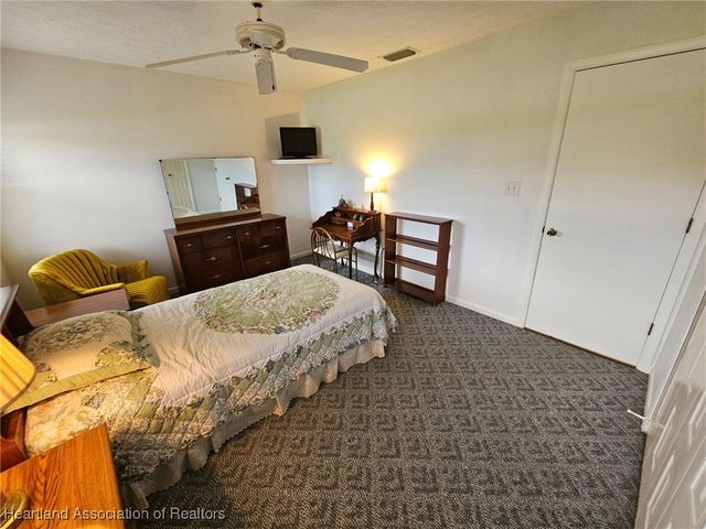 239 NW Grape Road, Lake Placid, FL 33852