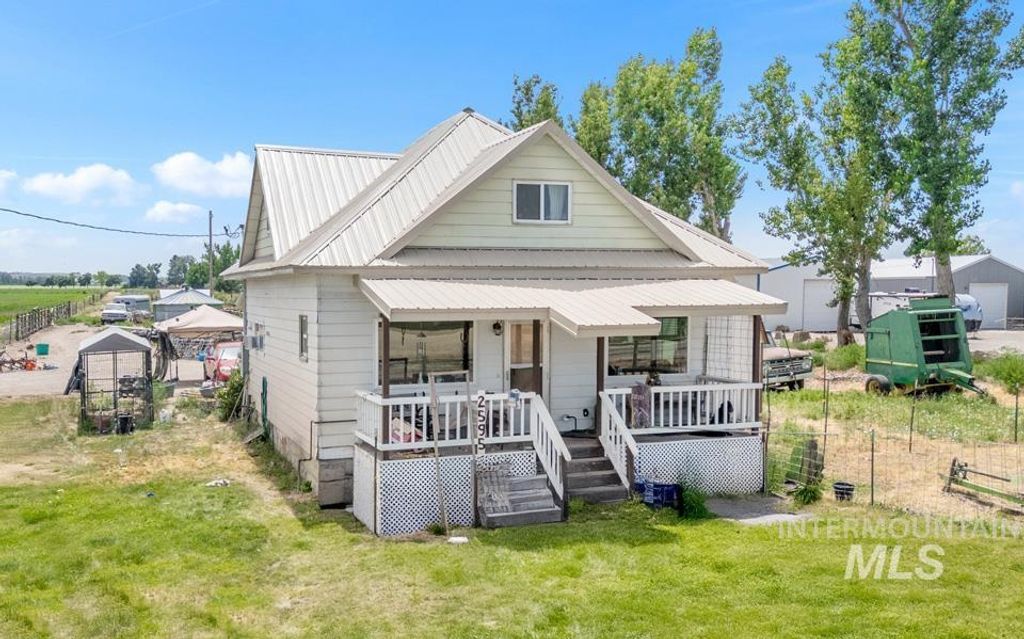 2595 NW 2nd Ave, Fruitland, ID 83619