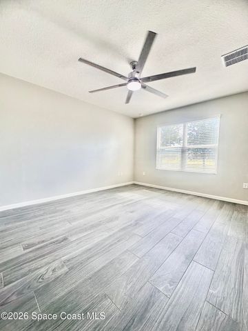 4645 Pagosa Springs Circle, Melbourne, FL 32901