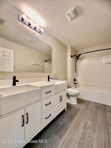 4645 Pagosa Springs Circle, Melbourne, FL 32901
