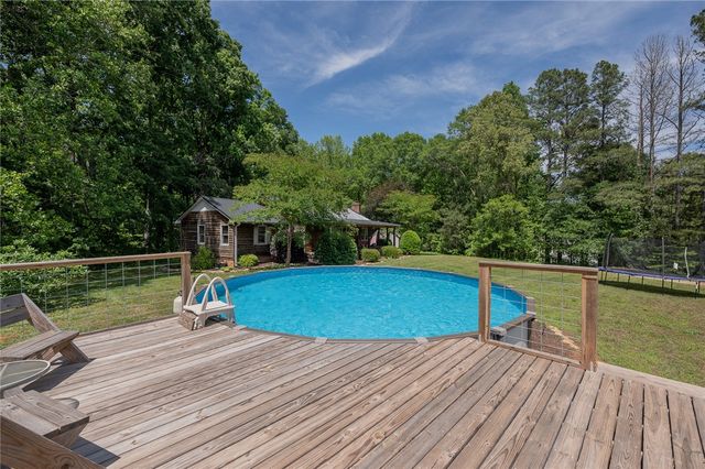 606 Mountain View Road, Williamston, SC 29697