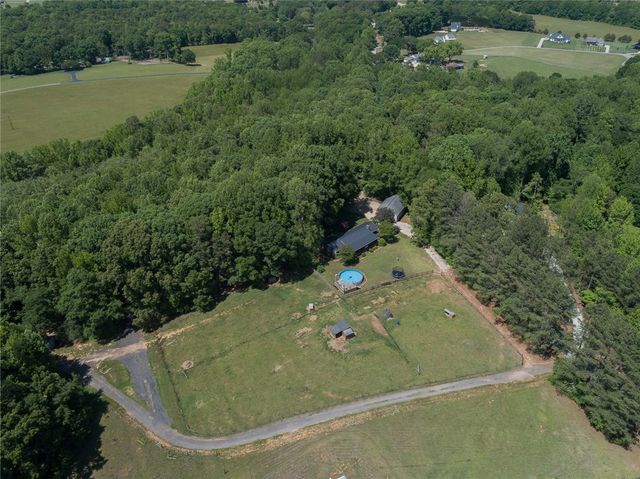 606 Mountain View Road, Williamston, SC 29697