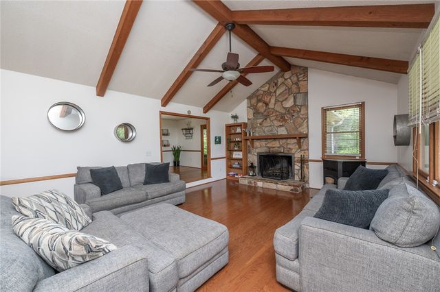 606 Mountain View Road, Williamston, SC 29697