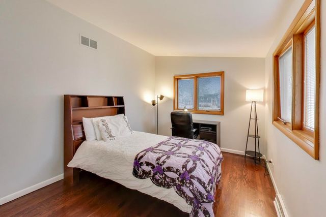 3349 University Avenue, Highland Park, IL 60035