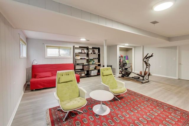 3349 University Avenue, Highland Park, IL 60035