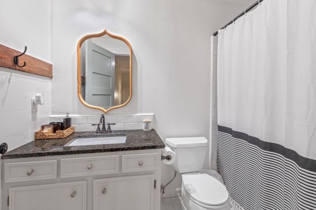 2041 Louise St, Sulphur, LA 70663