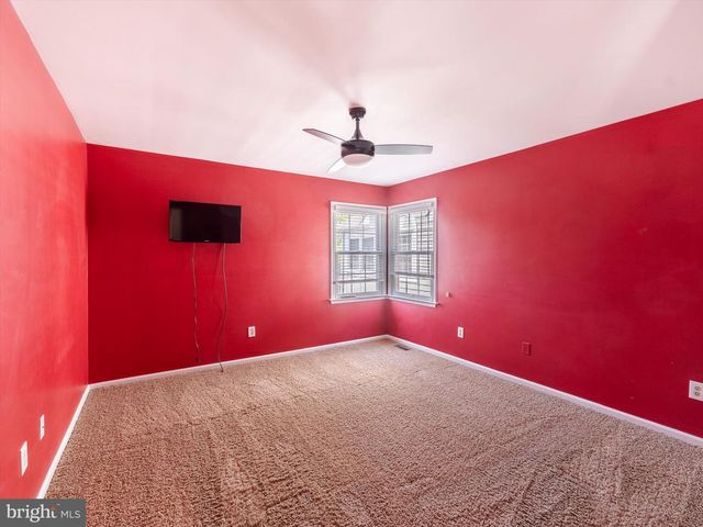 475 FRANKLIN CIR, Yardley, PA 19067