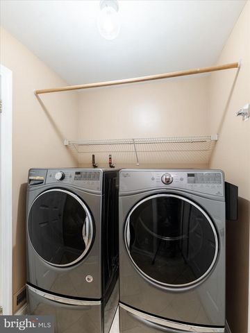 475 FRANKLIN CIR, Yardley, PA 19067