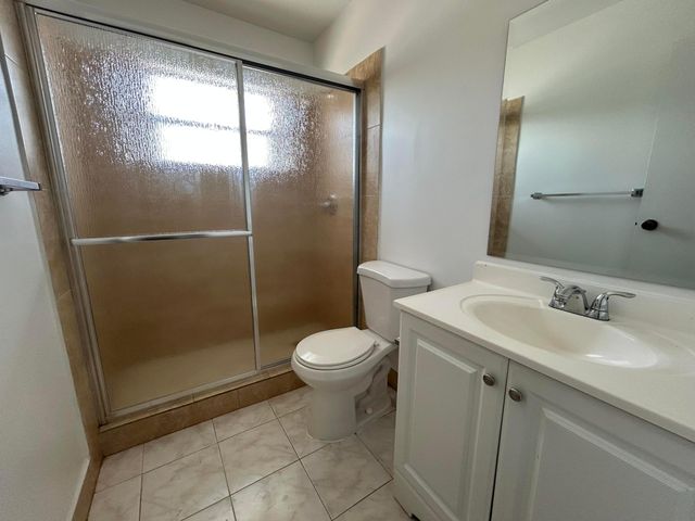 6140 SW 41st Court 1, Davie, FL 33314