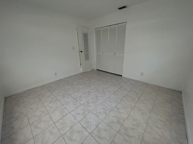 6140 SW 41st Court 1, Davie, FL 33314