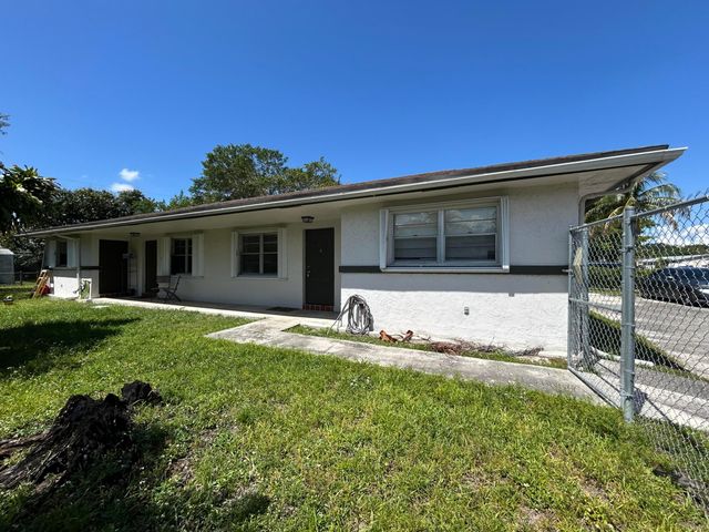 6140 SW 41st Court 1, Davie, FL 33314