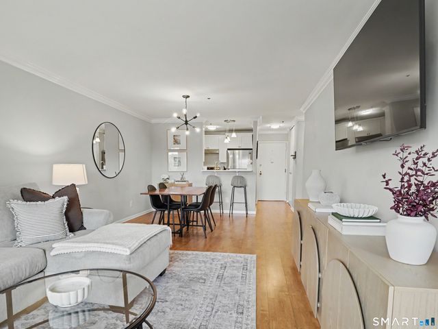 970 Hope Street 4A, Stamford, CT 06907