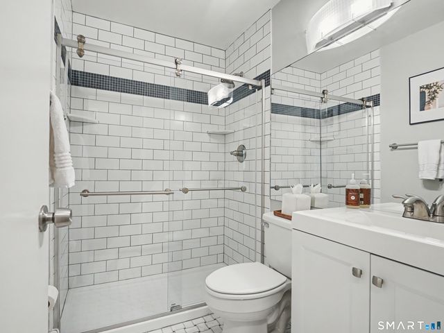 970 Hope Street 4A, Stamford, CT 06907
