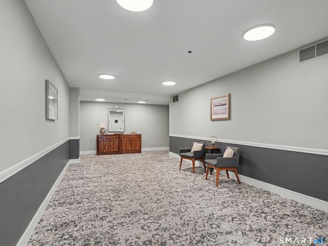 970 Hope Street 4A, Stamford, CT 06907