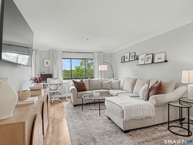 970 Hope Street 4A, Stamford, CT 06907