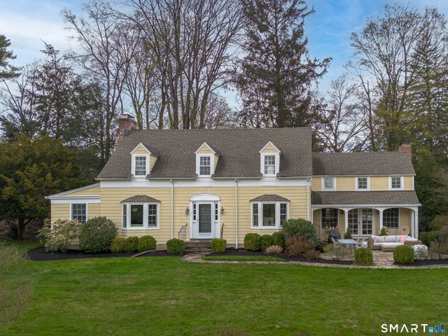 3 Holmewood Lane, New Canaan, CT 06840