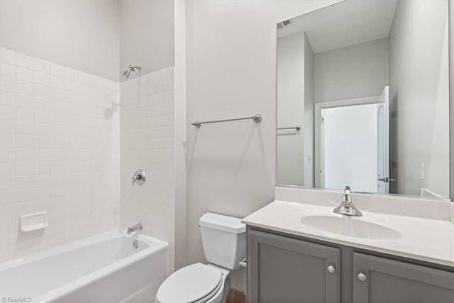 113 N Church Street 206, Greensboro, NC 27401